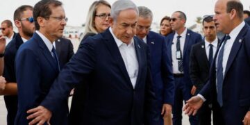 الكشف عن عمــق “الأزمة السياسية والعسكرية” في إسرائيل
