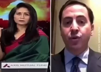 بالفيديو .. زي جدتي قبل ولادة دولتكم ,,, مذيعة هندية تؤدب أحد عناصر الاستخبارات الإسرائيلية