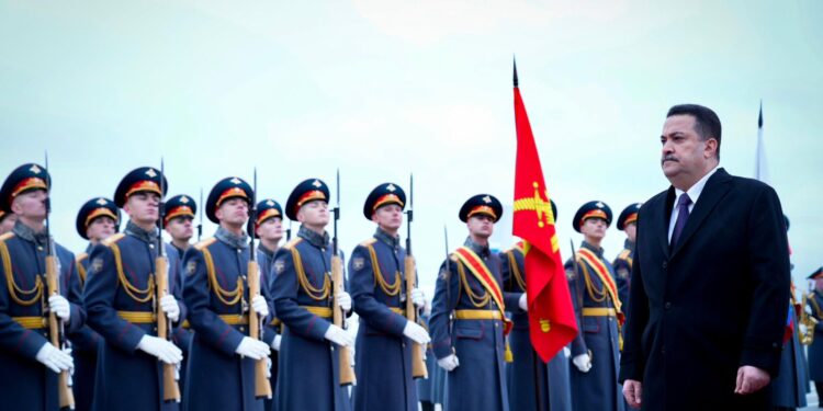 السوداني يصل إلى موسكو