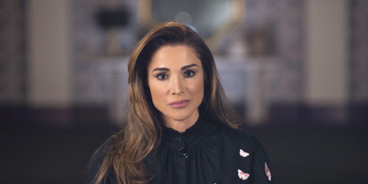 الملكة رانيا تنتقـــد وحشية الاحتلال و “ازدواجية معايير الغرب”