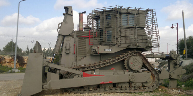 جــرافة (تيدي بير) التي يعلـق الاحتلال آماله عليها لـــدخول غزة ,, تكلفتها تصل إلى نحو مليون $