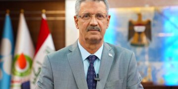 الاعلان عن انجاز مسودة مشروع استثمار غاز حقل بطاقة 300 مقمق في البصرة