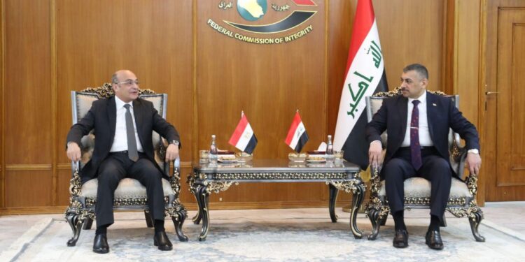 رئيس هيئة النزاهة يلتقي وزير العـدل المصـري