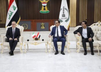 محافظ نينوى يستقبل السفير الايطالي