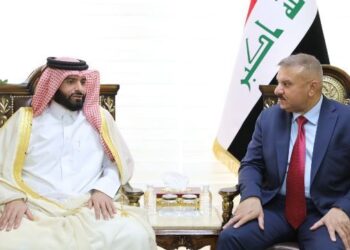 وزير الداخلية يلتقــي سفير قطر