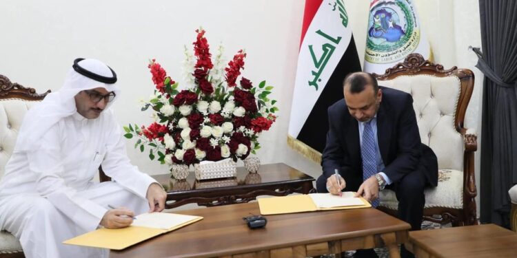 توقيـــع مذكرة اتفاق للتحضير لــ”مؤتمر العمل العربي” في بغداد