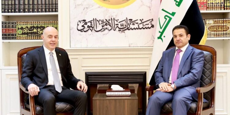 الاعرجي يستقبل السفير التركي