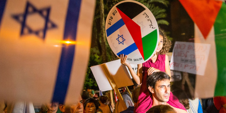 روائية إسرائيلية .. الأمل الأخير “الوحــــدة” بين اليهود والعرب