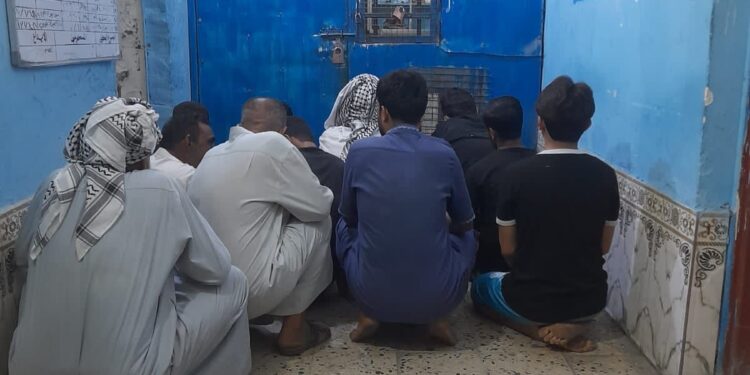 ميسان .. اعتقال (12 متهماً) من طرفي نزاع عشائري