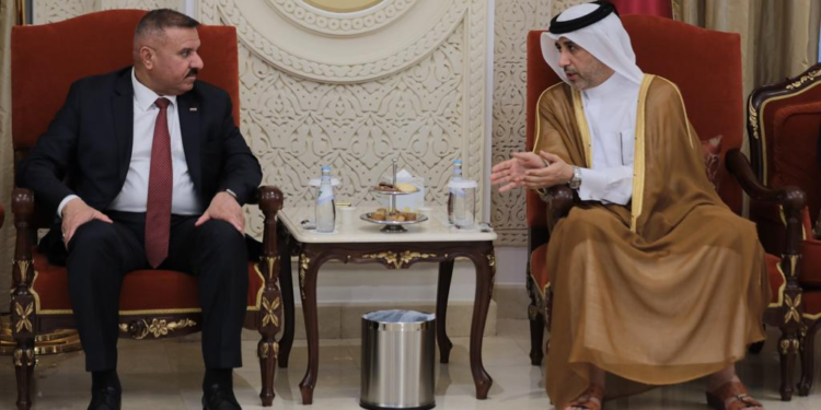 وزير الداخلية يصل إلى الدوحة في زيارة رسمية تلبية للدعوة الموجهة إليه