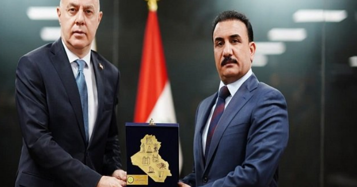 العراق وتركيا يبحثان فتـــــح مدارس دولية متطورة