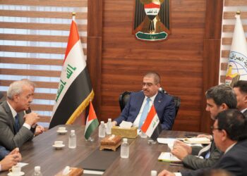 العراق والاردن يبحثان “تعزيــز افاق التعاون التجاري” بين البلدين