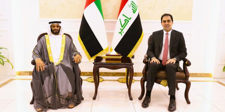 المندلاوي يلتقي نظيره الاماراتي