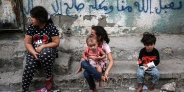 تحــذير من “توقف” عمليات الإغاثة في غزة