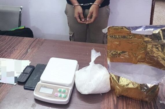 ضبط تاجر مخدات في منطقة المحمودية يعمل حارسا لمدرسة