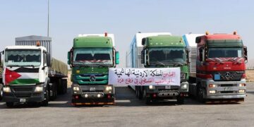 الأردن و مصر يعلنون تنسيقاً لإرسال مساعدات إلى غزة من معبر رفح