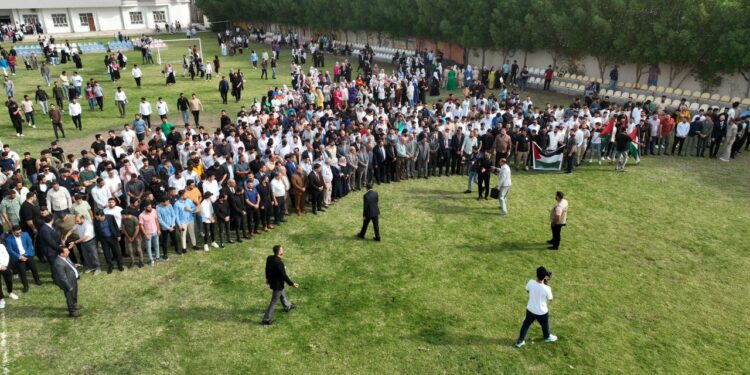 الانبار .. تنظيم وقفة وصلاة الغائب على ضحايا غزة