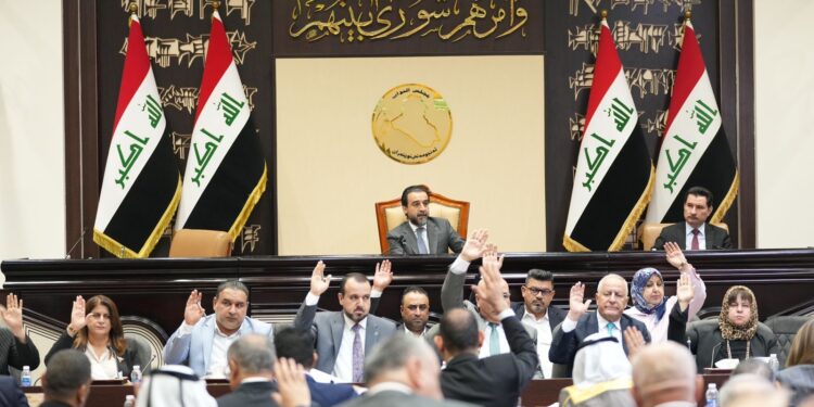 البرلمان يُصوت على مقرراته الخاصة بمناقشة القصف الوحشي على غزة