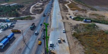المباشرة بصب ركائز مجسرات مدخـــل (بغداد الموصل)