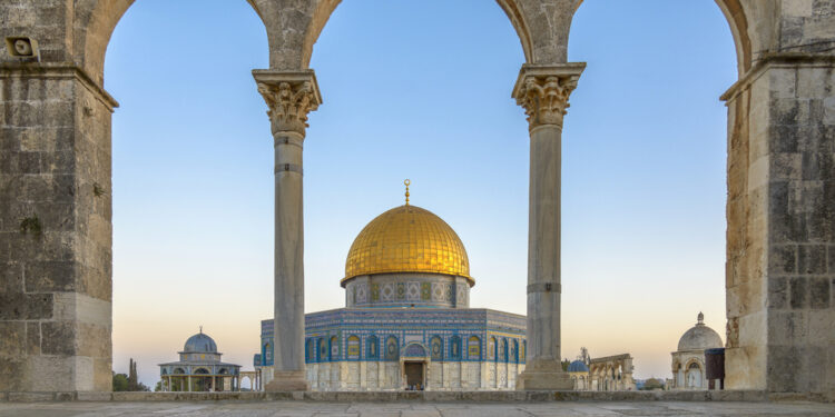 أشهر الأغاني التي غُــنّـــت لـــ فلسطين