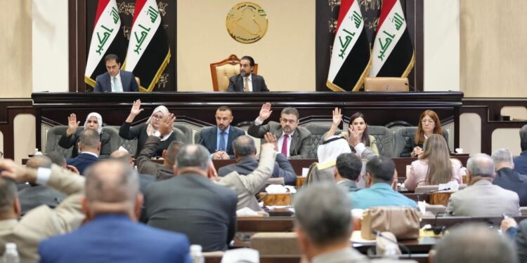 البرلمان يصوت على قانونين