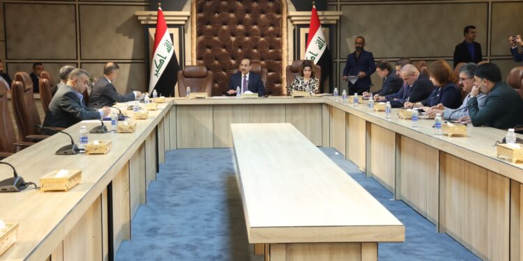 الاعلان عن الاتفاق مع وزير التخطيط على حسم موضوعي (السلف والمشاريع بالمحافظات)