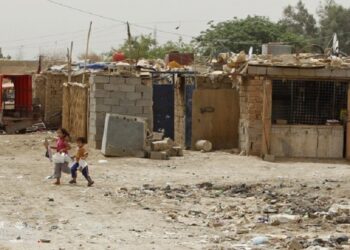 1300 مجمع سكني عشوائي في العاصمة يؤثر سلباً على الخدمات