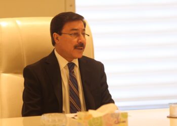 استضافة برلمانية لـ”محافظ البنك المركزي” بشأن سعر صرف الدولار