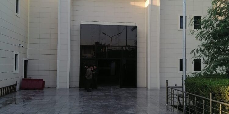 الحكم بالحبس الشديد بحق متهمين يتاجران بالقطع الاثرية