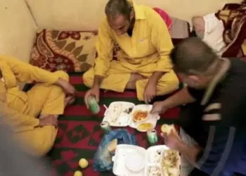 تجديد عقد إطعام السجناء يوفّــر لخزينة الدولة (100 مليار دينار)