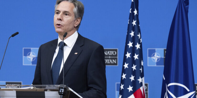 بلينكن .. سأبذل كل ما في وسعي لــ”تمديد الهدنة في غزة”