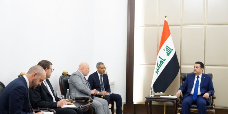 السوداني يستقبل المدعي العام للمحكمة الجنائية الدولية