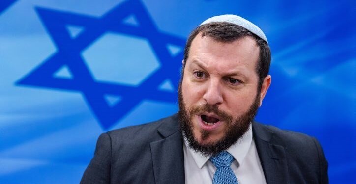 نتانياهو يتخذ قرارا ضد وزير التراث بعد تصريحات “القنبلة الذرية على غزة”