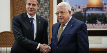 بلينكن في رام الله يعقد اجتماعاً مع رئيس السلطة الفلسطينية