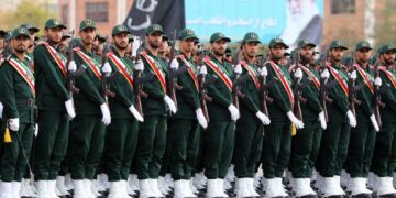 الحرس الثوري الايراني يعلن رسمياً دخول لبنان في الصراع مع إسرائيل
