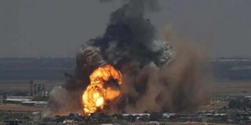 قصف جوي في خان يونس