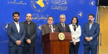 كتلتان تقاطعان جلسة البرلمان “الاستثنائية” والمندلاوي يؤجلها الى الساعة 9