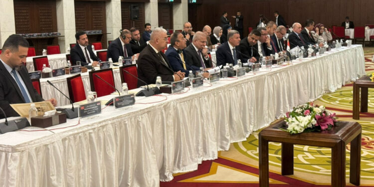 تركيا أبلغت العراق بجاهزية خط سكك الحديد لربطه بطريق التنمية
