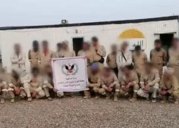البصرة .. اعتقال 24 أجنبي كانوا ينوون اقتحــام أحد الحقول النفطية