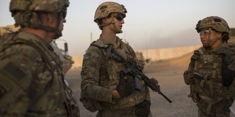 الفصائل تتأهب لضربات أمريكية إسرائيلية على الحدود