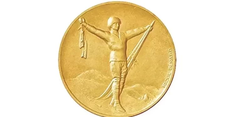 أول ميدالية ذهبية بريطانية ,,, عمرها 99 عاما