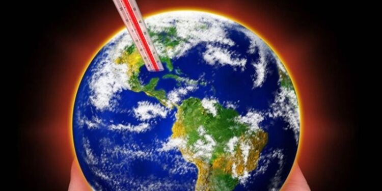 دراسة علمية تكشـــف “درجة حرارة الكرة الأرضية” بعد 80 عاما