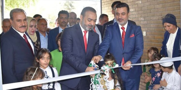 بأشراف وحضور نوفل ابورغيف “دار ثقافة الاطفال” تحتفــي بالمتميزين والمتفوقين في برنامج حافل مع رحلة العام الدراسي الجديد