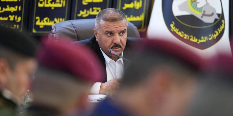 وزير الداخلية يوجه بتوفير الأجواء الآمنة خلال انتخابات مجالس المحافظات