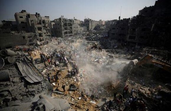 حماس: مقتل أكثر من 195 شخصا في هجمات إسرائيل على مخيم جباليا