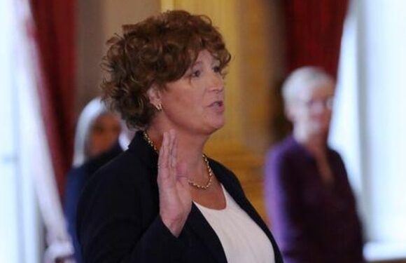 مسؤولة بلجيكية تدعو إلى فرض عقوبات على إسرائيل بسبب قصف غزة