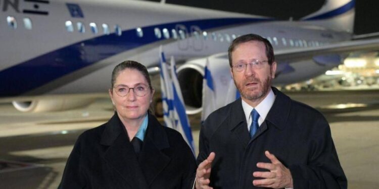 فقدان الاتصال بابن الرئيس الإسرائيلي