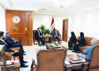 وزير الداخلية يلتقــي اللجنة التنسيقية لأسر السجناء والمعتقلين والمغيبين