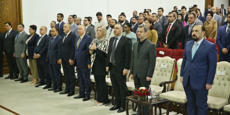 مؤتمر خاص لرئاسة الجمهورية يؤكد “الدور المحوري للاعـــلام” في العملية الانتخـــابية