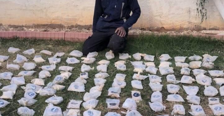 الاطاحة بشبكة دولية لتهريب المخدرات